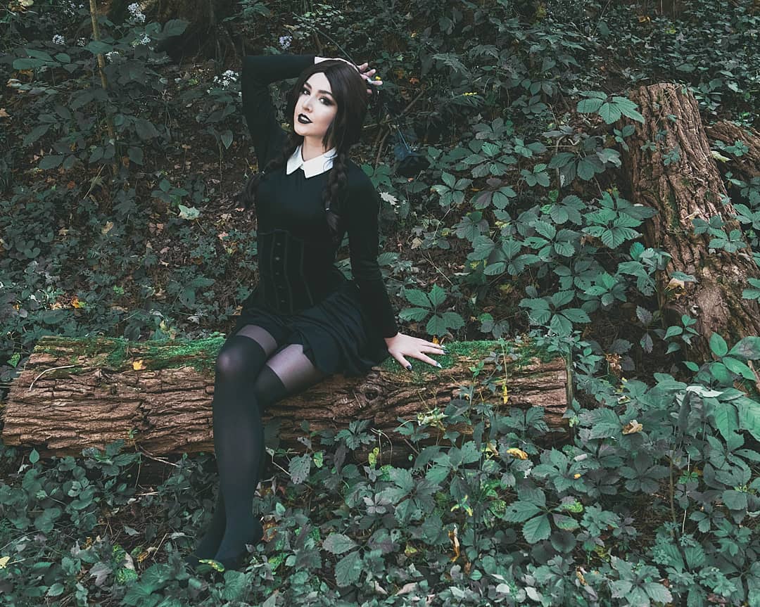 This Wednesday Addams cosplay by Luxlo is so good it’s altogether ooky